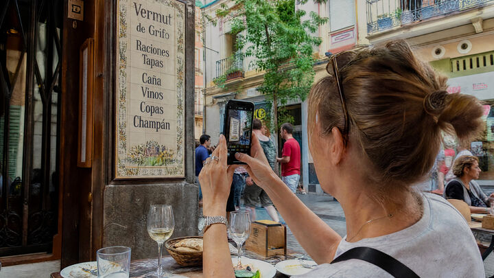 Q-Snap in use · Spain